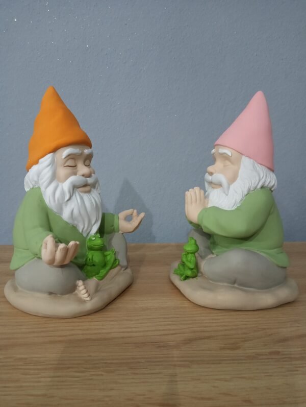 Meditasyon Yapan Bahçe Cüceleri - Görsel 2